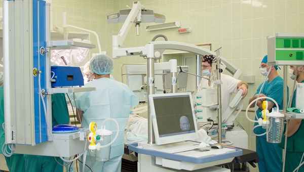 Целевое обучение нейрохирургов для Томской области началось в Тюмени