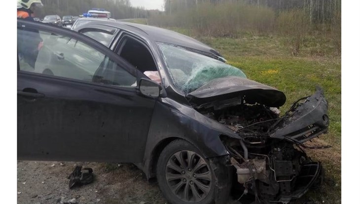 Три автомобиля столкнулись на трассе Томск-Мариинск, есть пострадавшие