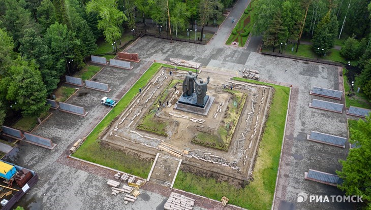 Реставрация памятника началась в Лагерном саду Томска