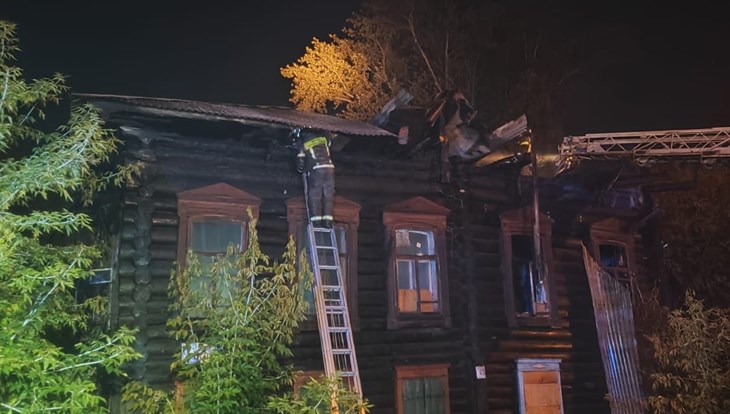 Еще один пожар произошел в историческом квартале на Гоголя в Томске