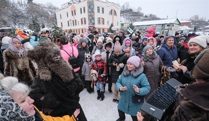 Томский музей запустил подкаст А не спеть ли нам колядку?