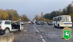 Двое погибли в массовом ДТП на мосту на трассе Томск – Кузовлево