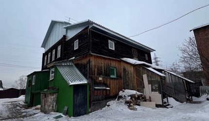 Прокуроры требуют вернуть дому в томском Заисточье исторический облик