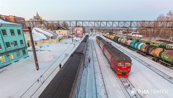 Электричка томск тайга. Тайга Томск. Тайга Томск ЖД. Томск Тайга железная дорога. РЖД Тайга Томск дорога.