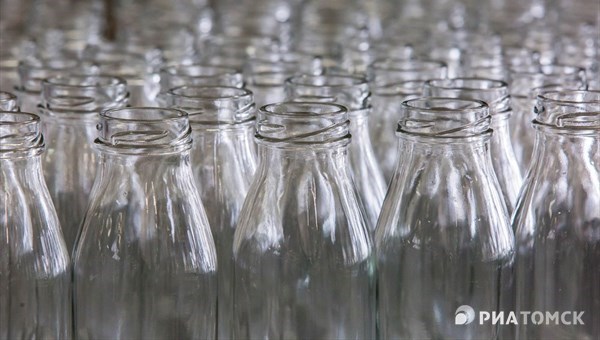Томский завод получил 244 млн руб на развитие производства стеклотары