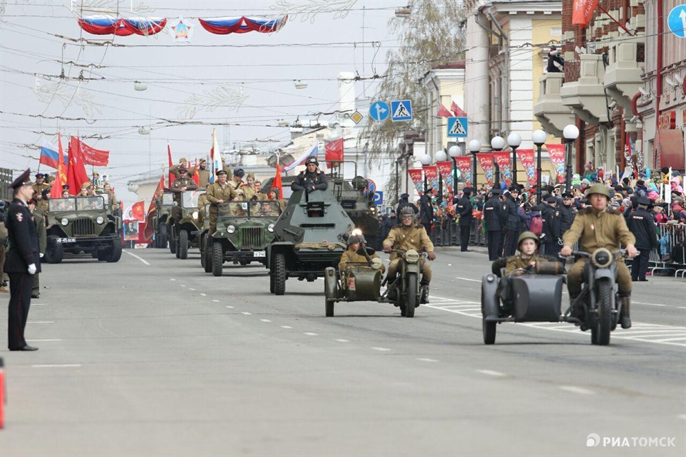 Парад в томске фото